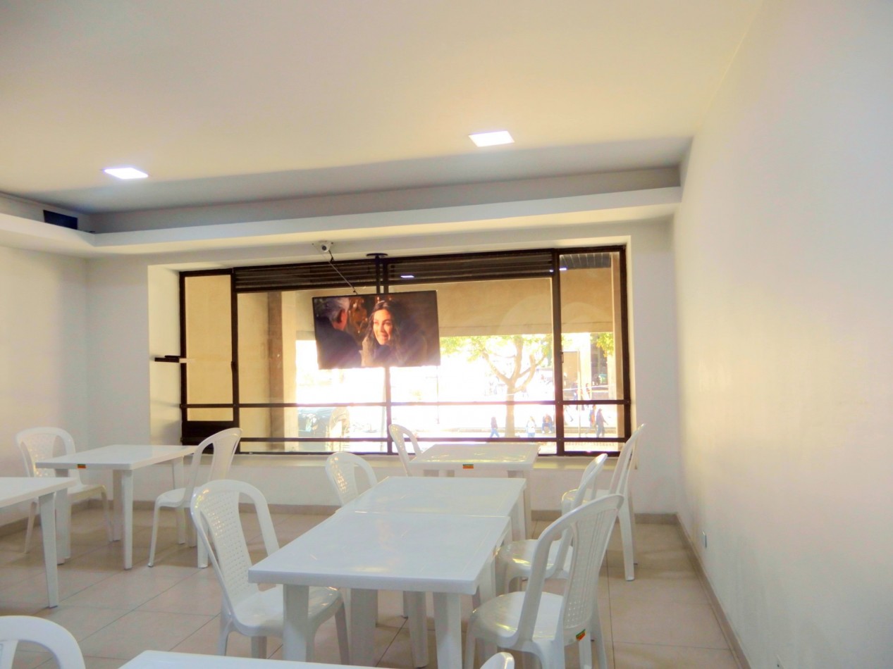 Oficina en Arriendo Chico Calle 93 con Parqueadero