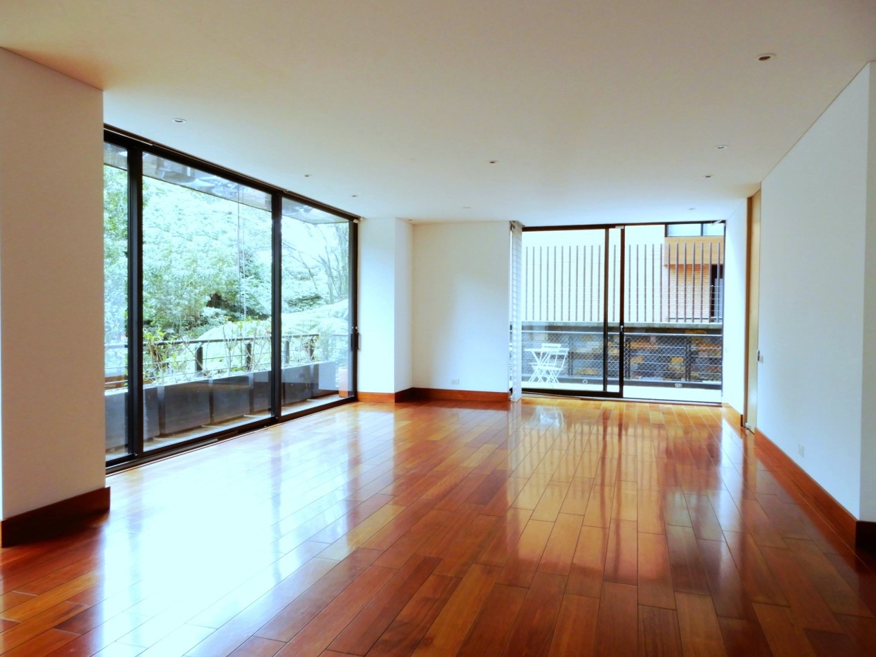 Apartamento en Arriendo Chico Virrey Exterior 3 Alcobas y Terrazas