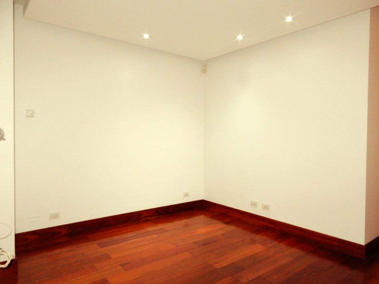 Apartamento en Arriendo Chico Virrey Exterior 3 Alcobas y Terrazas