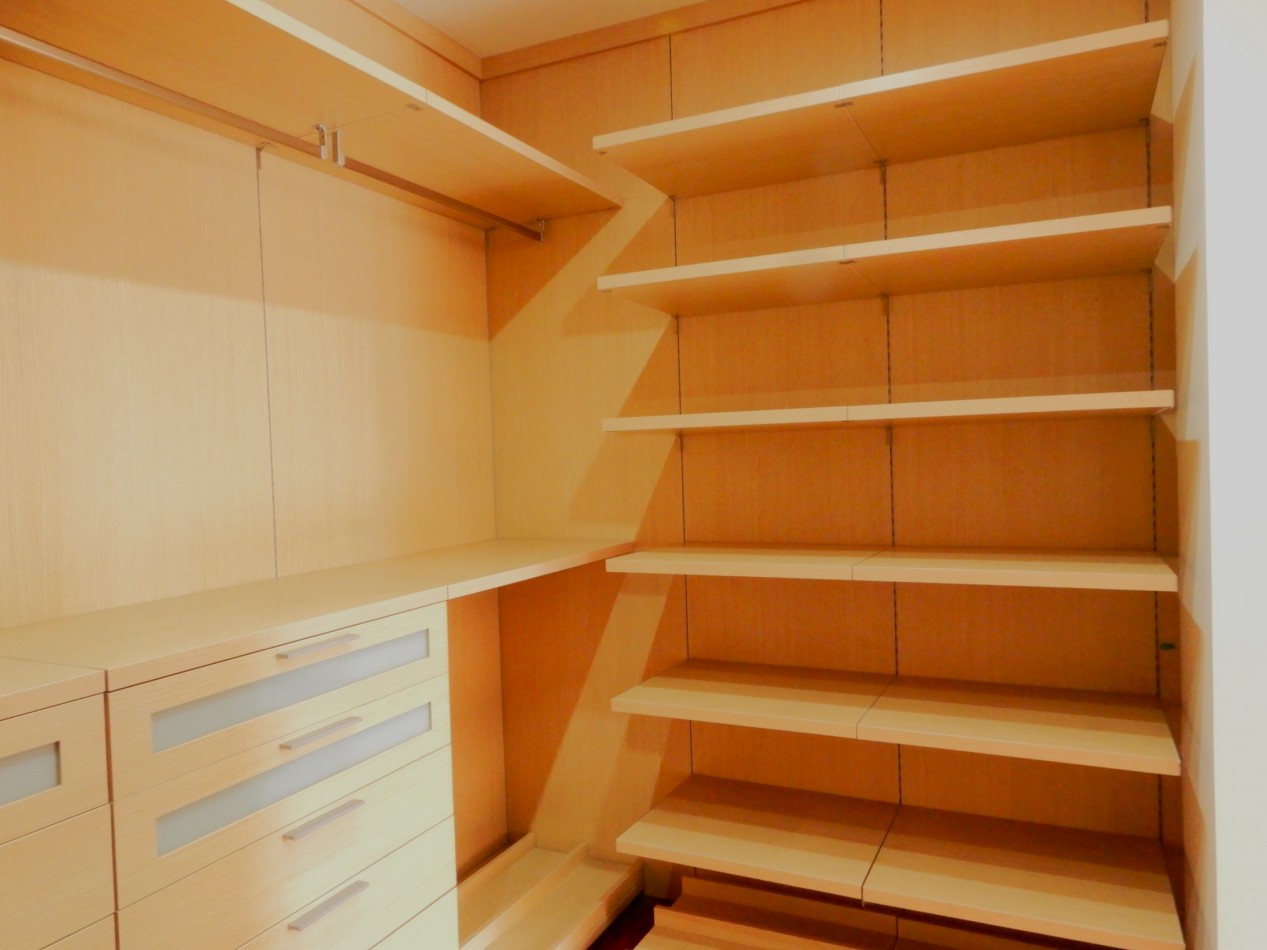 Apartamento en Venta Chico Virrey Exterior 3 Alcobas y Terrazas con 4 Parqueaderos