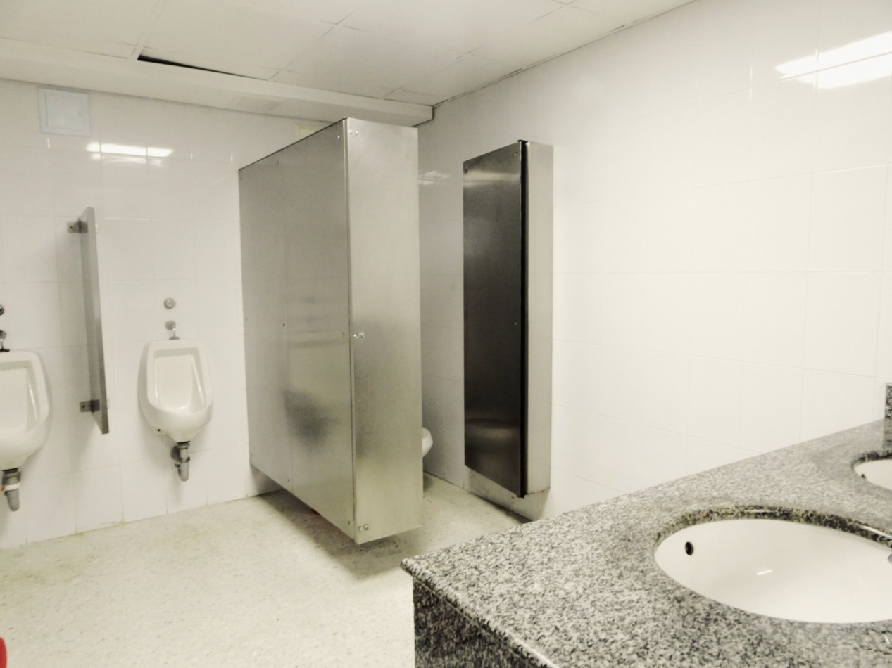 Arriendo Consultorio Medico Amoblado en Clinica Colombia