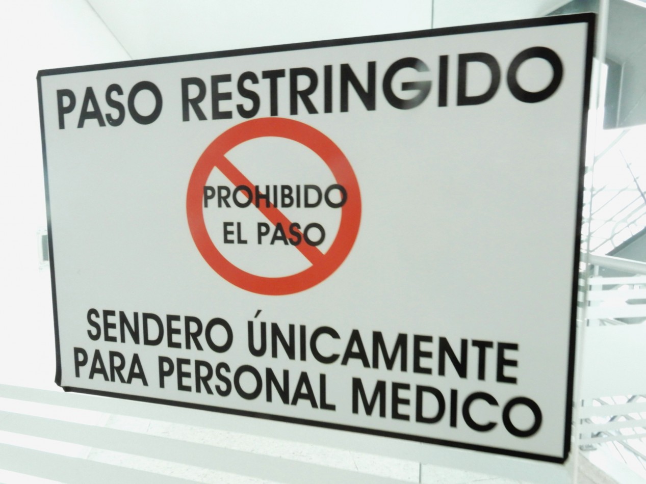 Arriendo Consultorio Medico Amoblado en Clinica Colombia