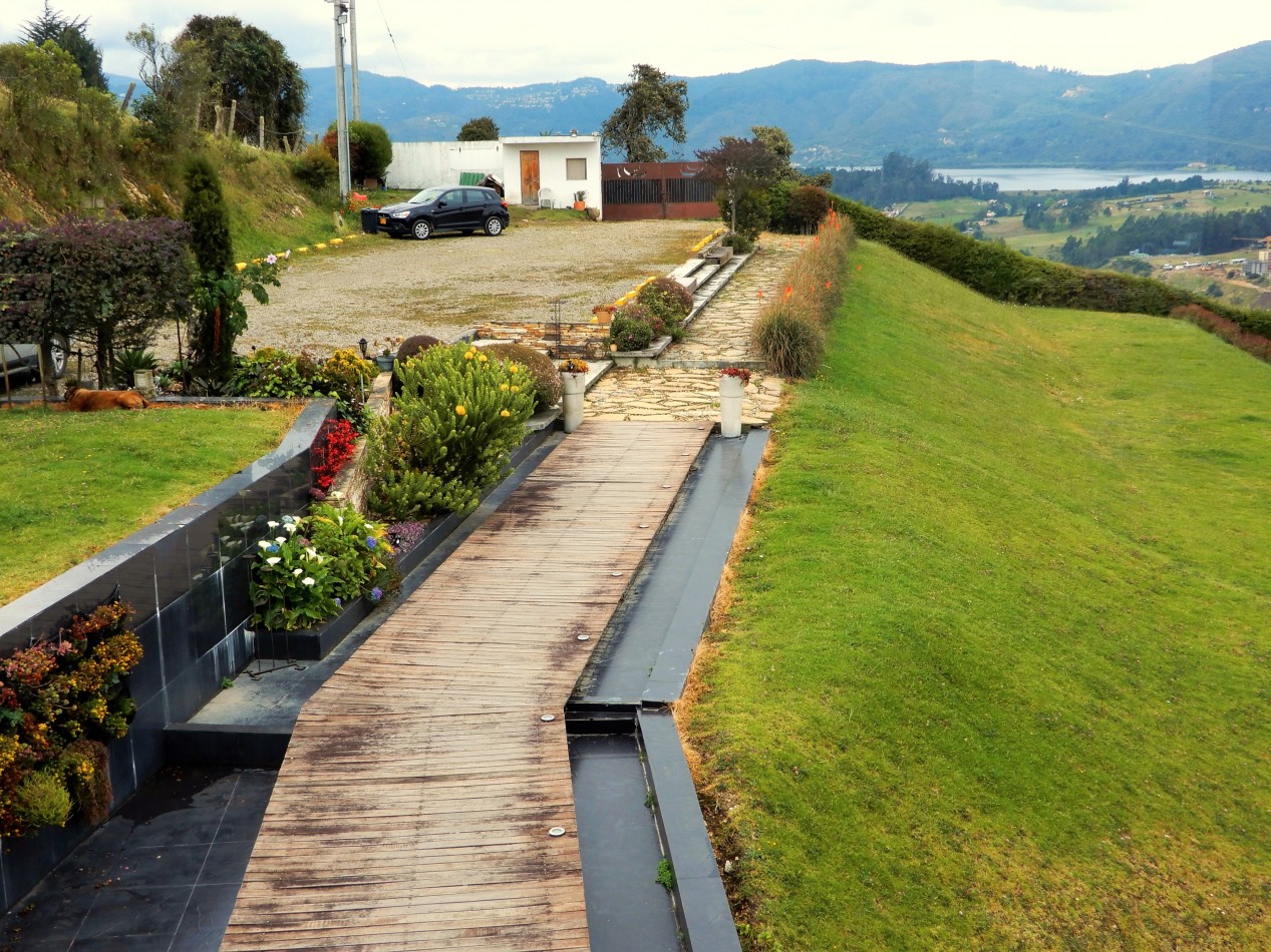 Casa en Arriendo La Calera Vereda La Popa 4 Alcobas y Spa con Piscina