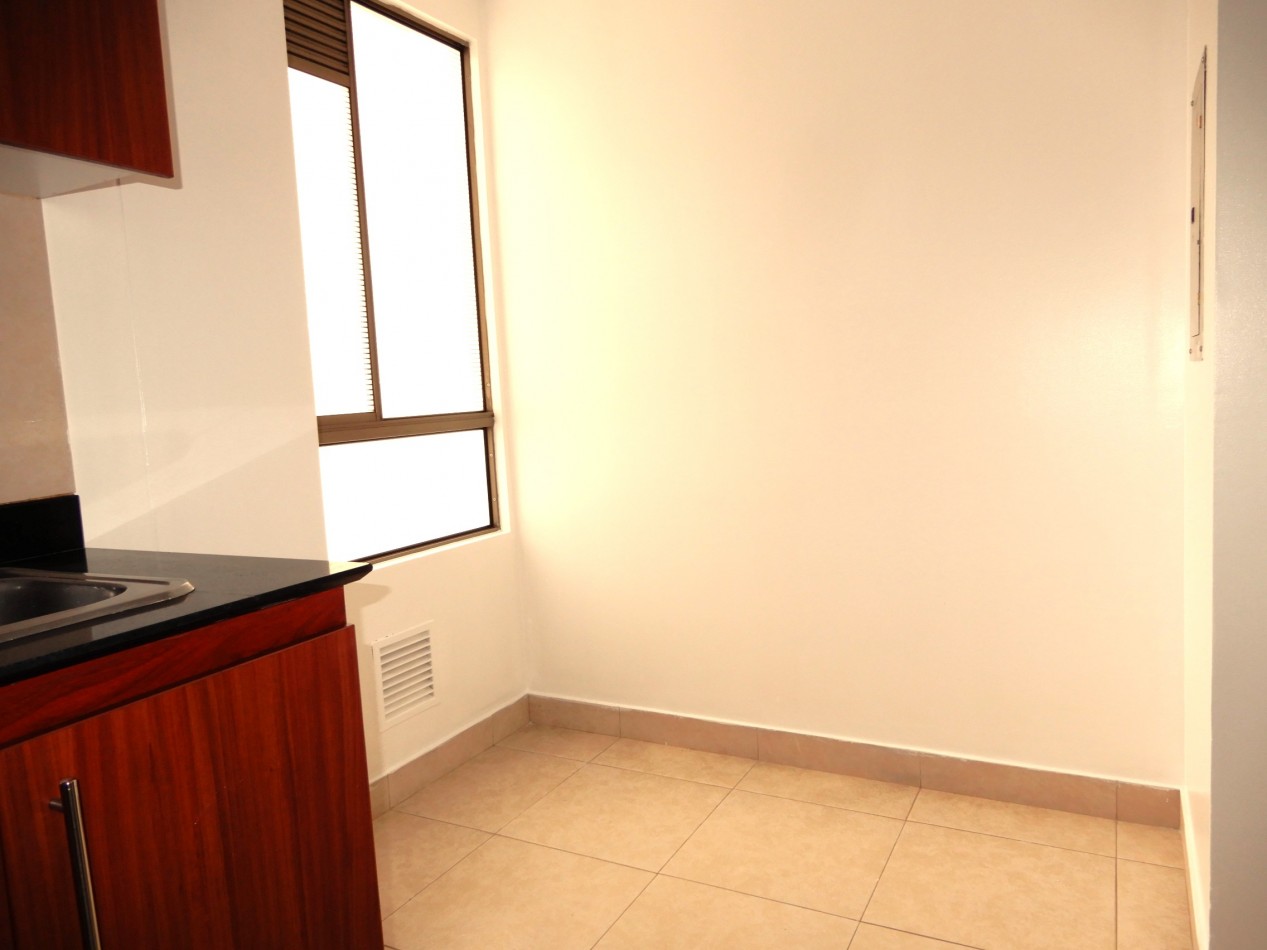 Apartamento en Venta Santa Barbara Alta 3 Alcobas con Balcon y Estudio