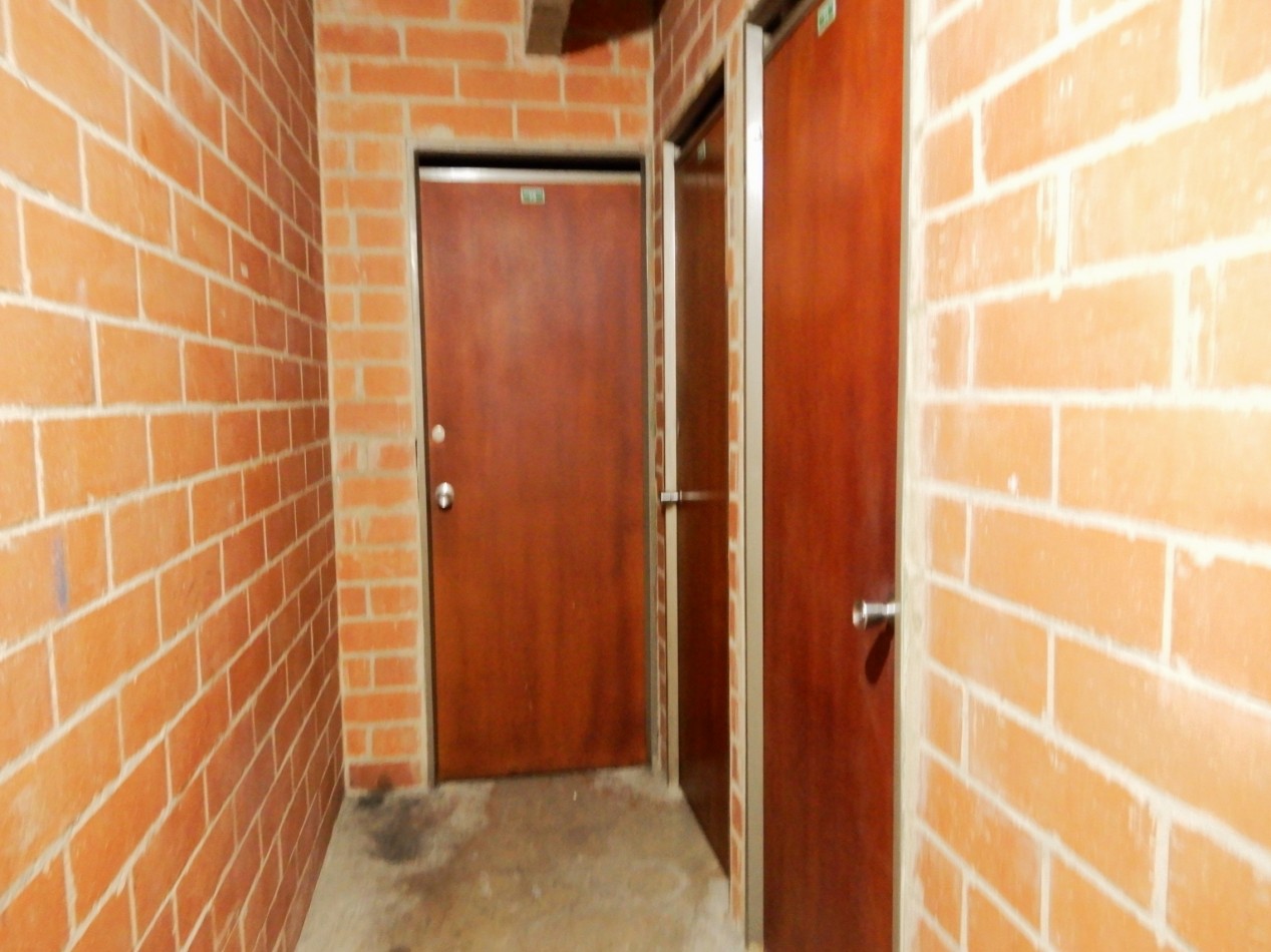 Apartamento en Venta Santa Barbara Alta 3 Alcobas con Balcon y Estudio