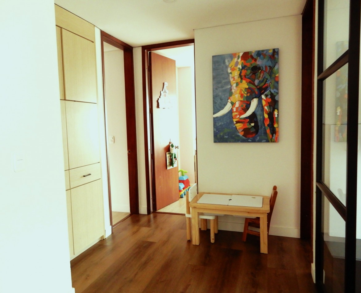 Apartamento en Venta Colina Campestre en Conjunto 3 Alcobas y 3 Parqueaderos.