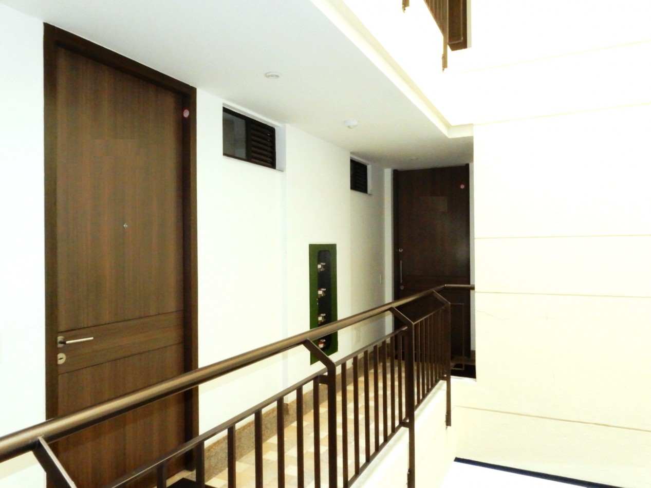 Apartaestudio en Arriendo Batan con Balcon y 1  Parqueadero.