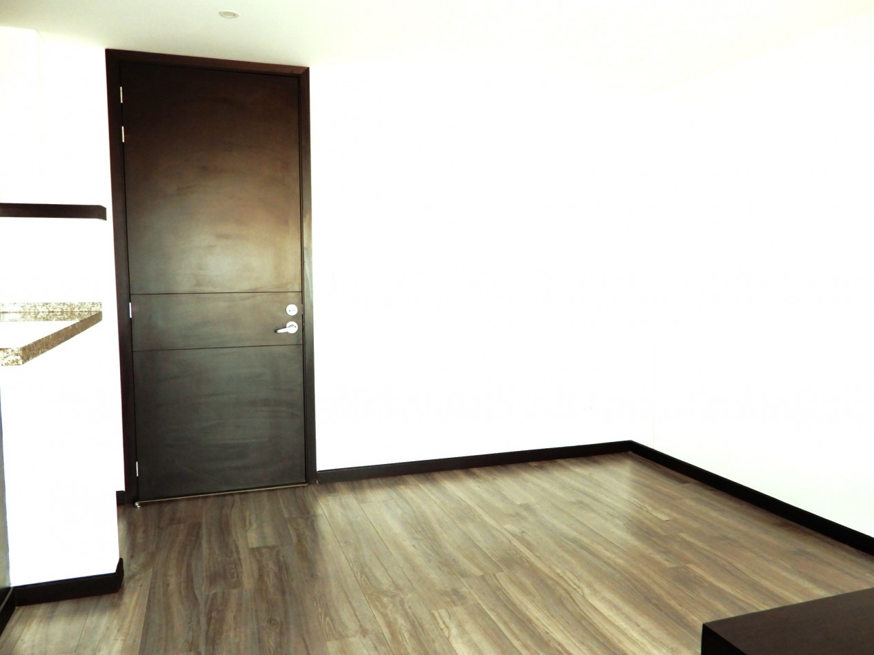 Apartaestudio en Arriendo Belmira Tipo Loft con Parqueadero