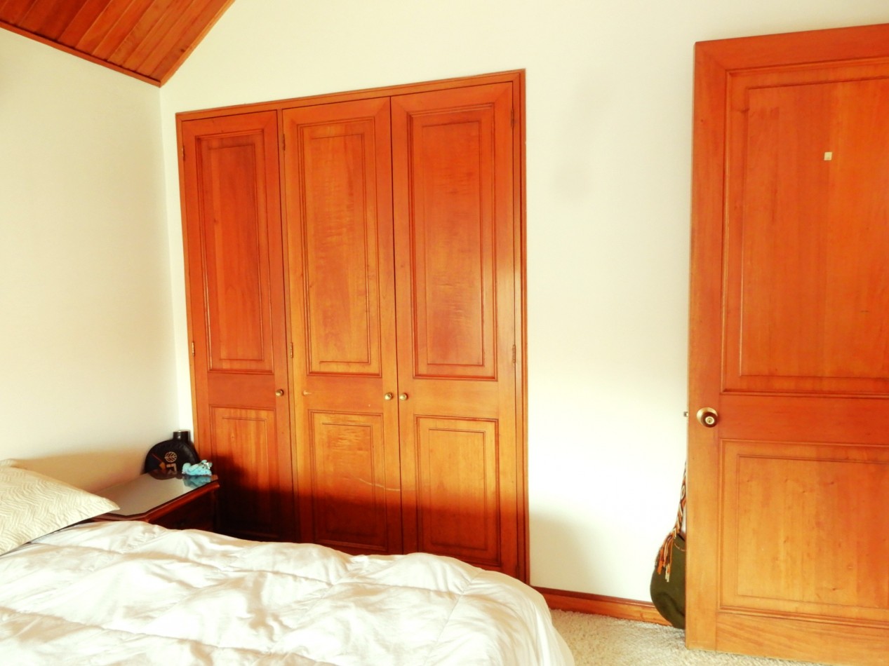 Casa en Venta Conjunto Bosques de Gratamira con 3 Alcobas y 3 parqueaderos.