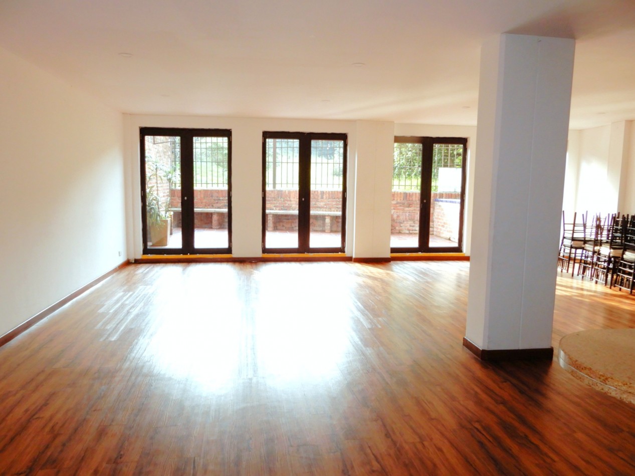 Casa en Venta Conjunto Bosques de Gratamira con 3 Alcobas y 3 parqueaderos.