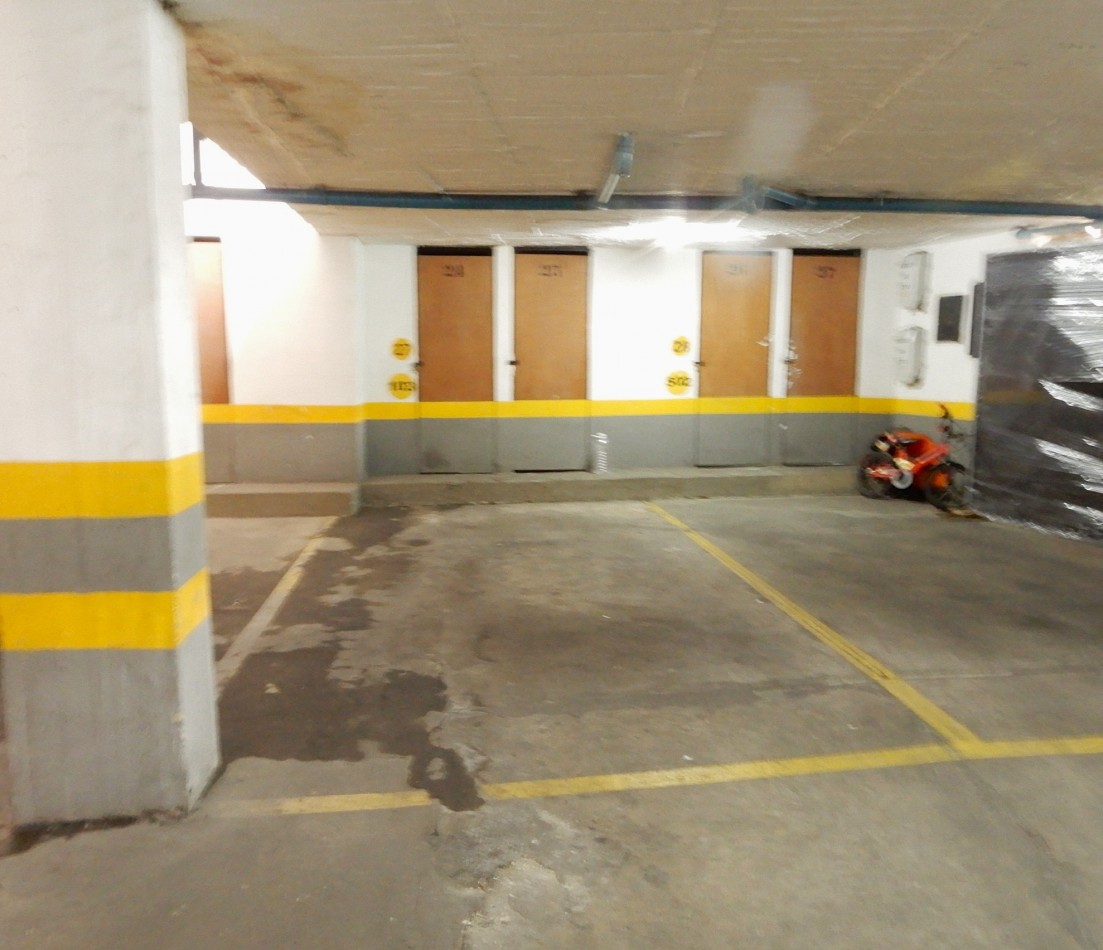 Apartaestudio en Arriendo Alhambra Remodelado y con Terraza