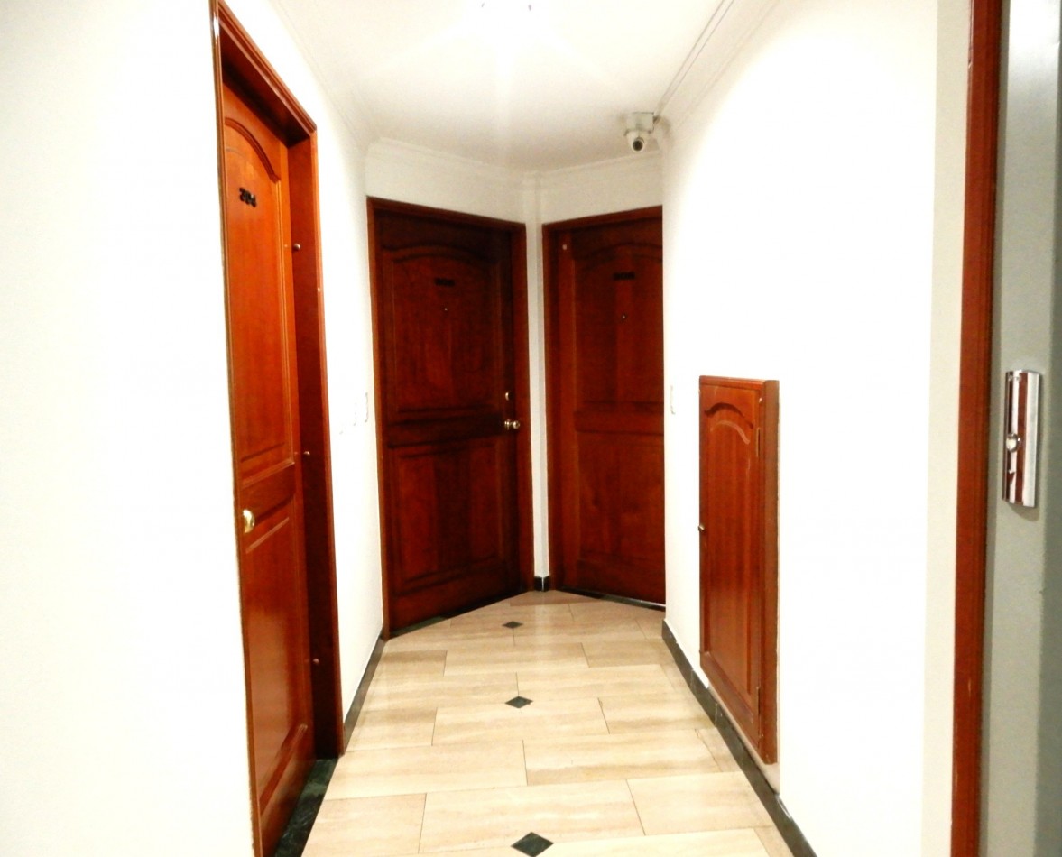 Apartaestudio en Arriendo Chico Navarra Exterior con Parqueadero