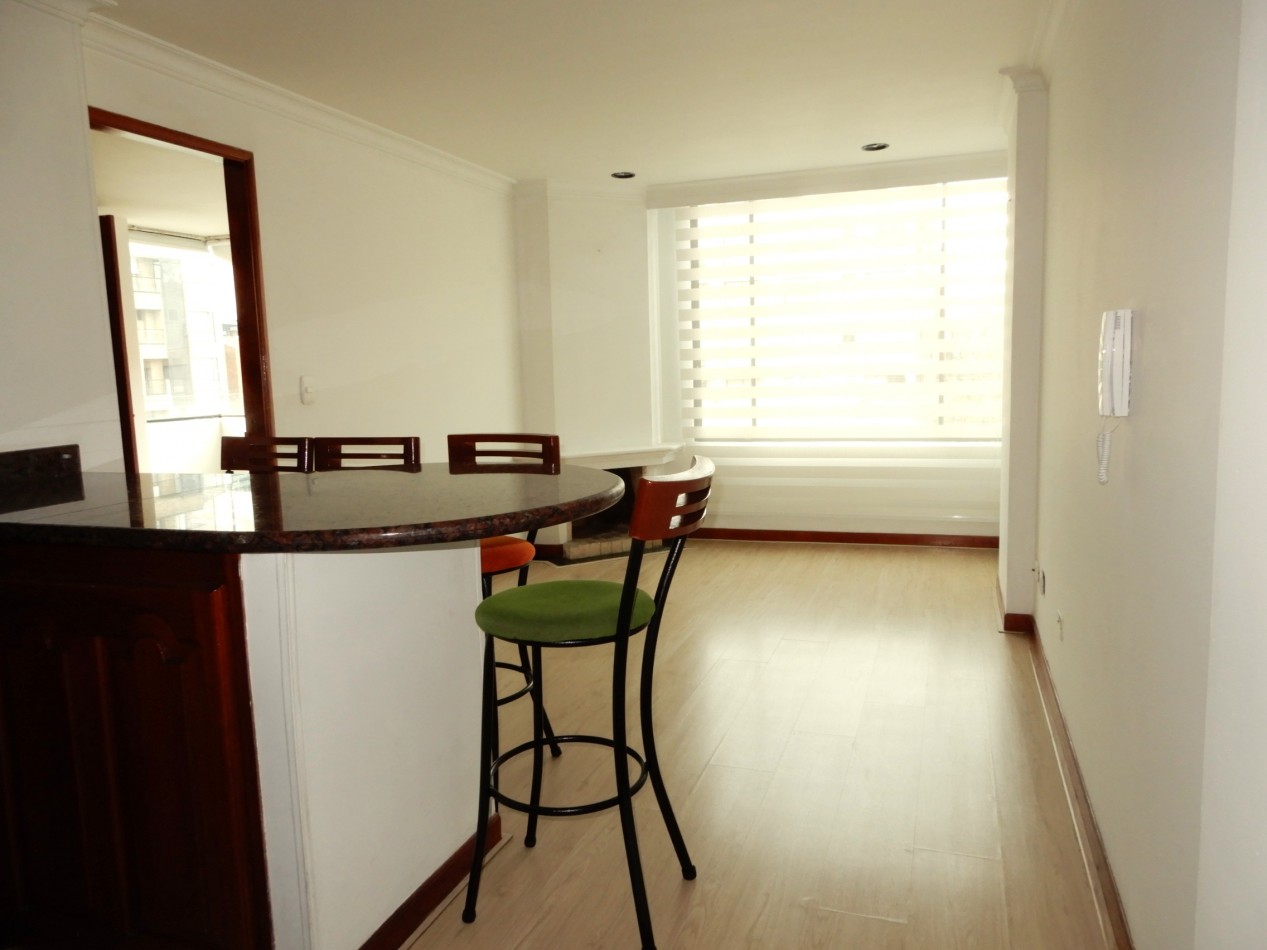 Apartaestudio en Arriendo Chico Navarra Exterior con Parqueadero