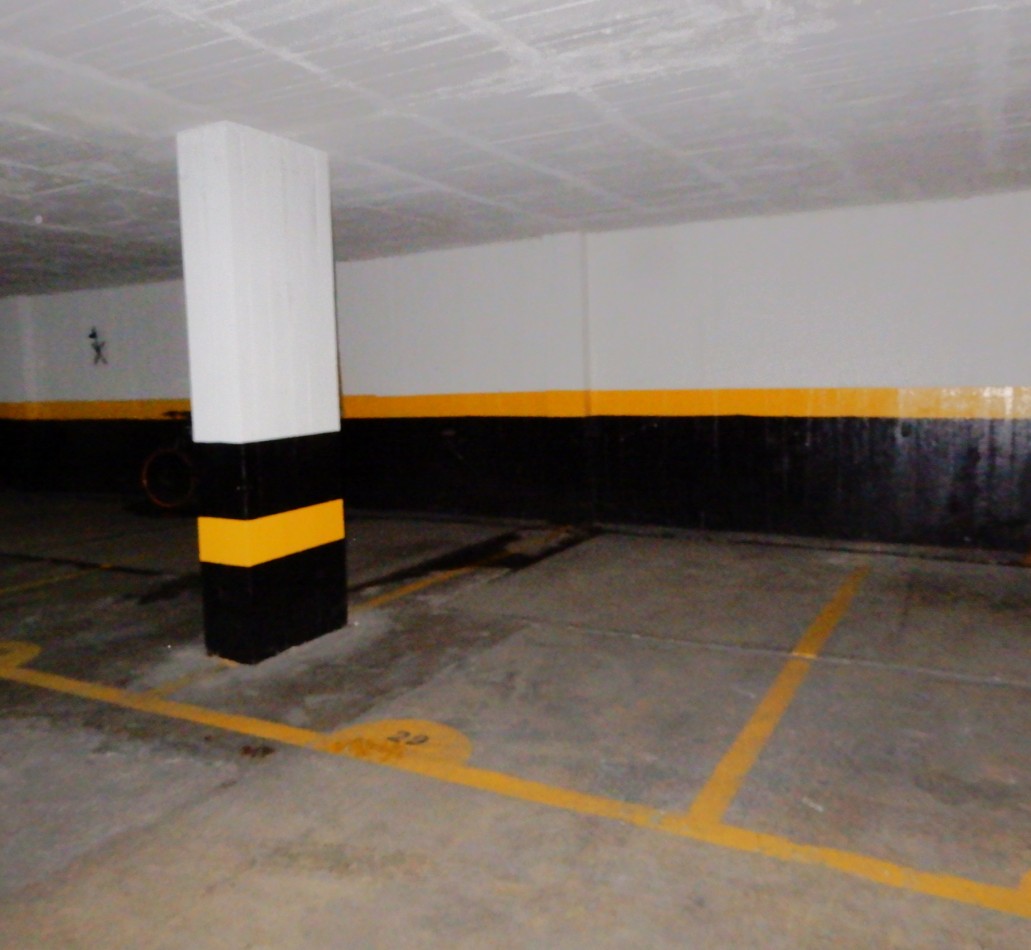 Apartaestudio en Arriendo Chico Navarra Exterior con Parqueadero