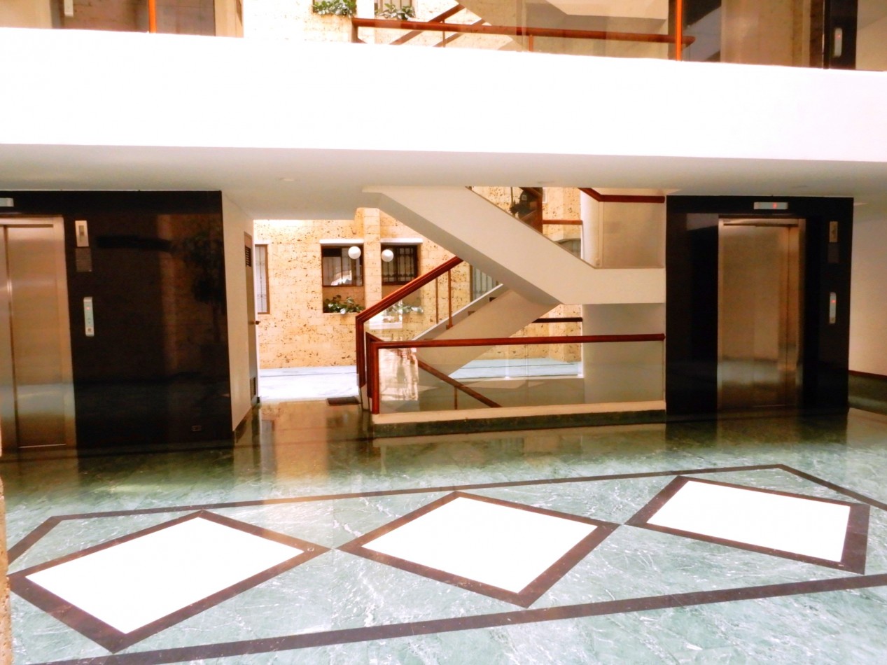 Apartamento en Arriendo La Carolina  2 Alcobas y 2 Parqueaderos