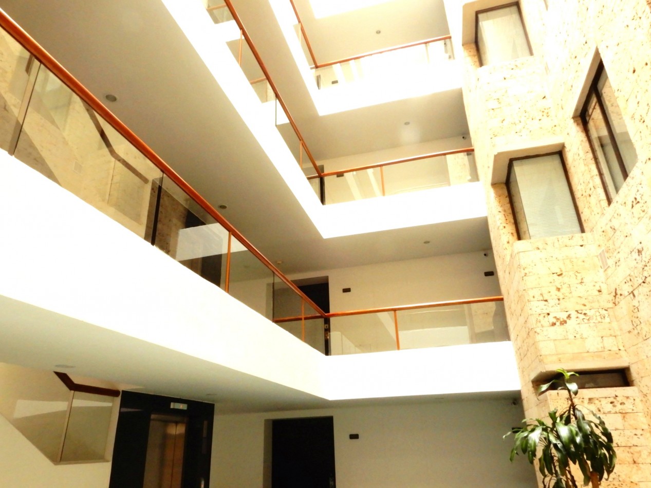 Apartamento en Arriendo La Carolina  2 Alcobas y 2 Parqueaderos