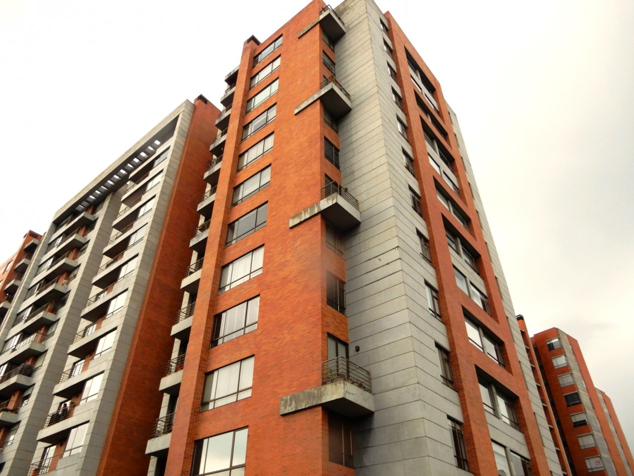 Apartamento en Arriendo Amoblado La Carolina 2 Alcobas y Balcon