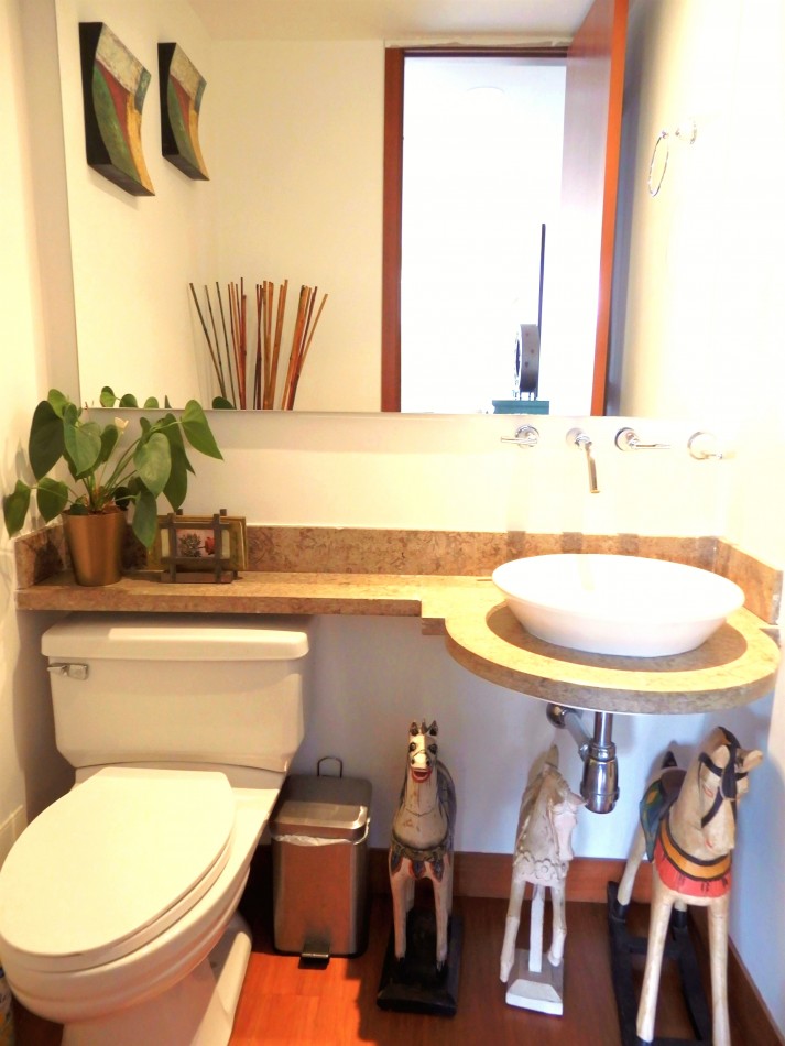 Apartamento en Venta Contador en Club House 3 Alcobas y Terraza
