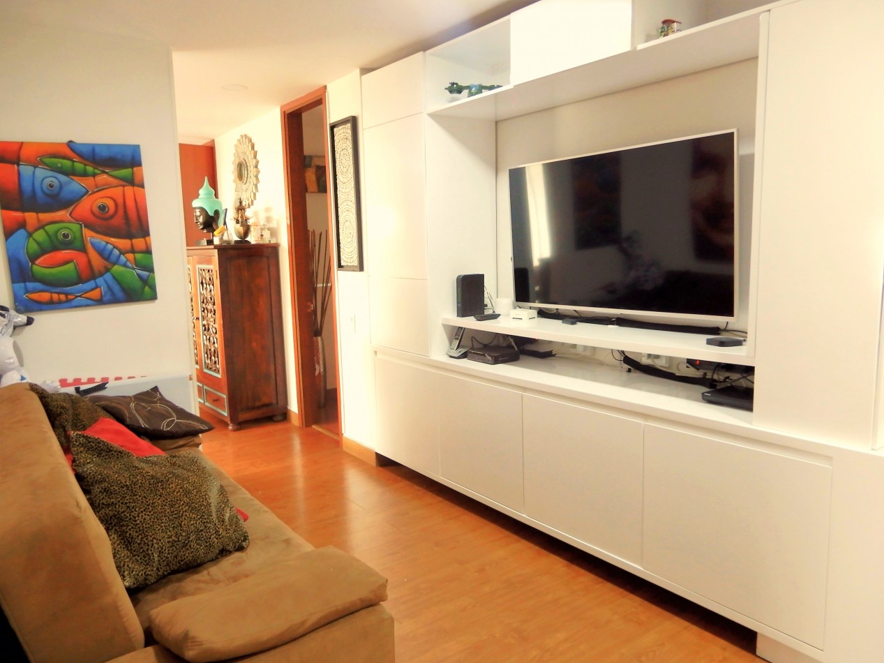 Apartamento en Venta Contador en Club House 3 Alcobas y Terraza
