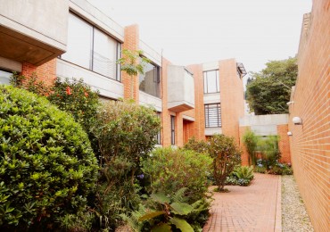 Casa en Arriendo Santa Ana Oriental 4 Alcobas y Terrazas